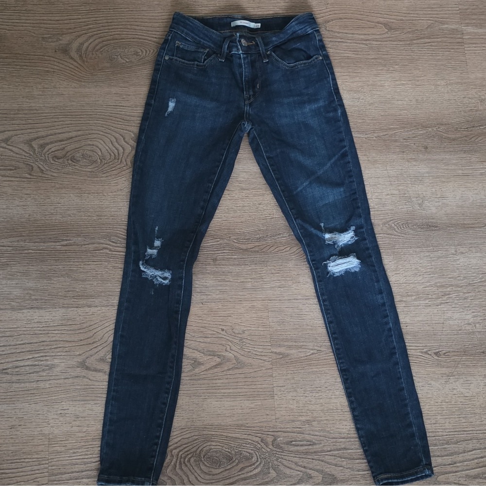 Levi's 711 Skinny Women's Jeans Size 24 Distressed Stretch Dark Wash Denim